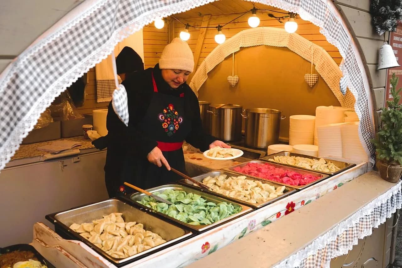 A pierogi stall at the Kraków Christmas market | BudgetBro