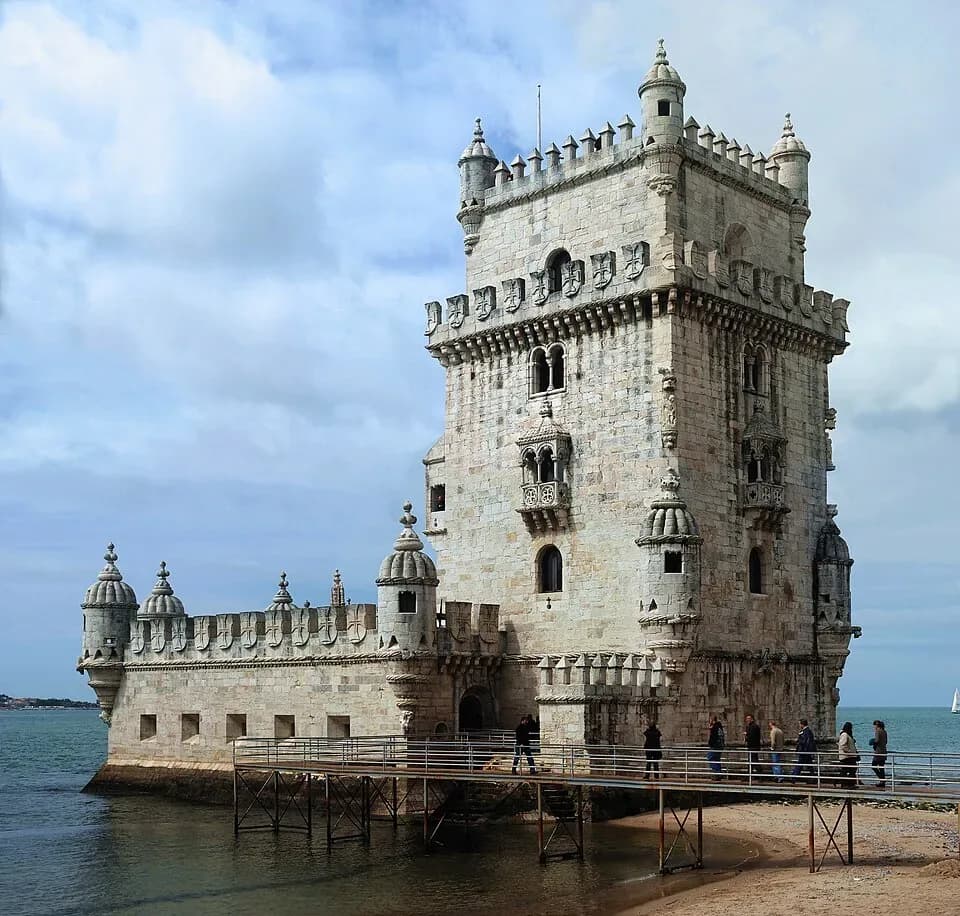 Belém Tower, Lisbon. Photo: Alvesgaspar, CC BY-SA 3.0, Wikimedia Commons. | BudgetBro