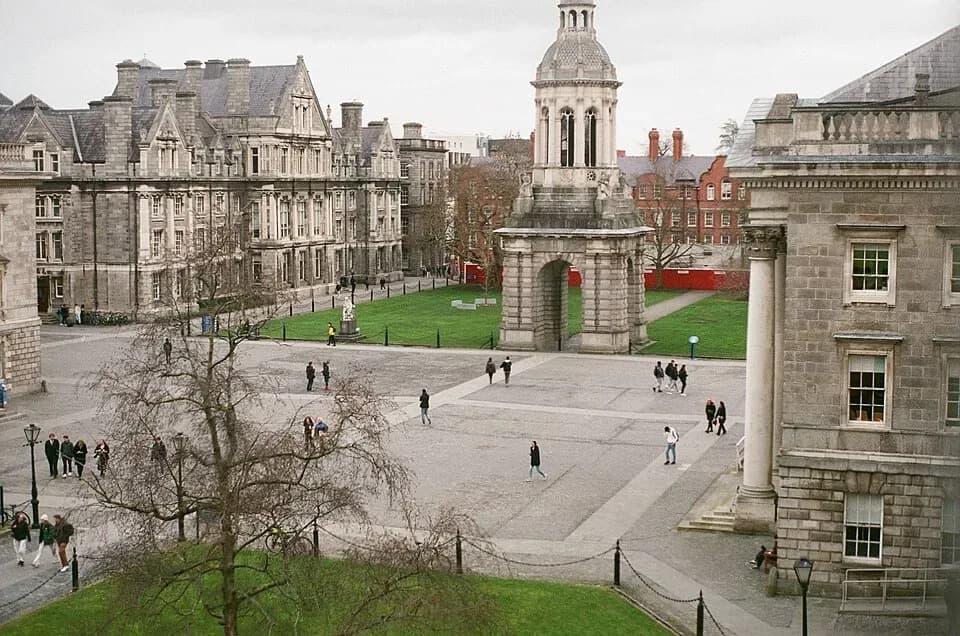 Front Square at Trinity College Dublin, seen from above | BudgetBro