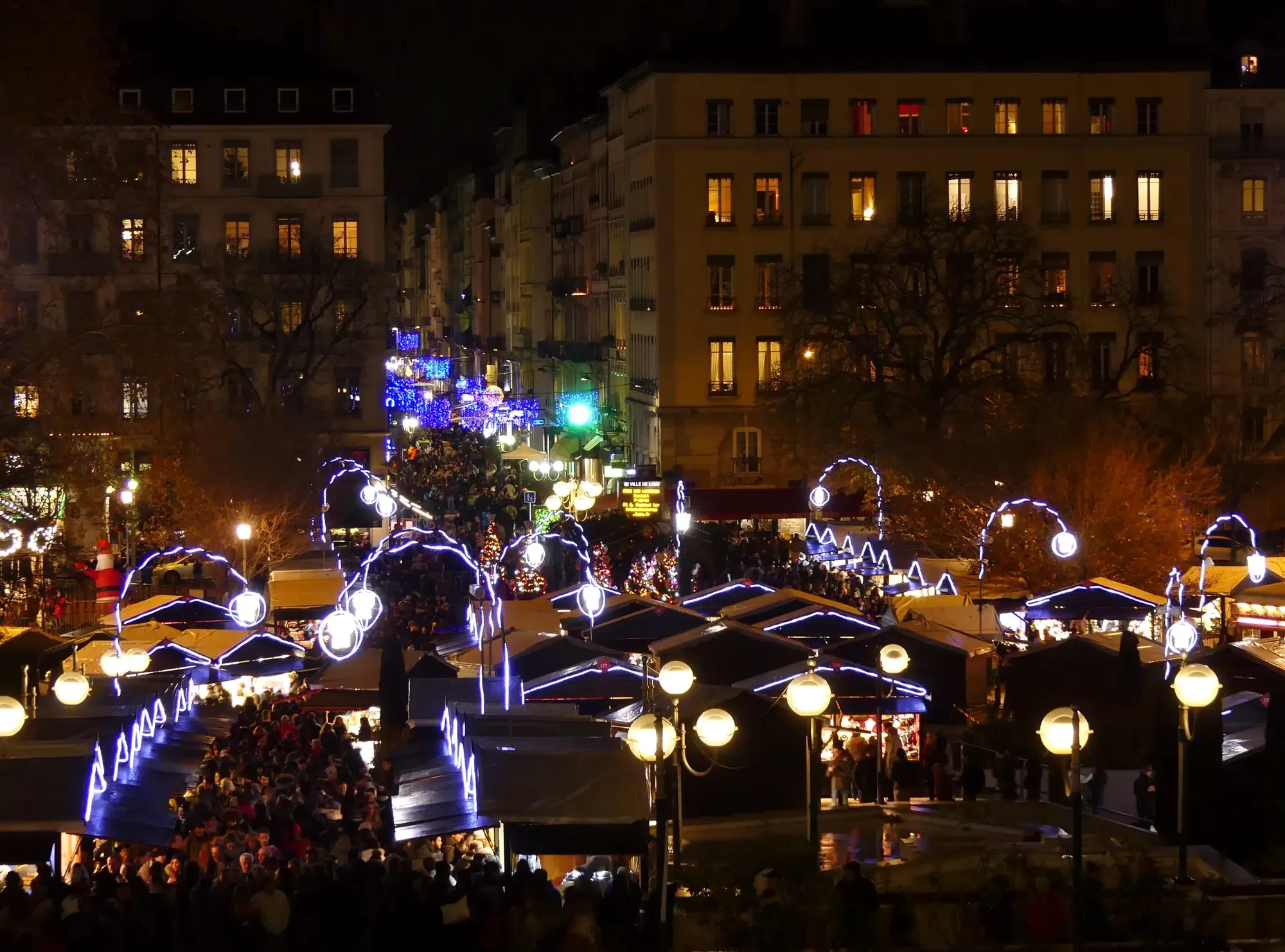 Beaujolais Nouveau Day Trip to Lyon: Christmas Market, First Sunday